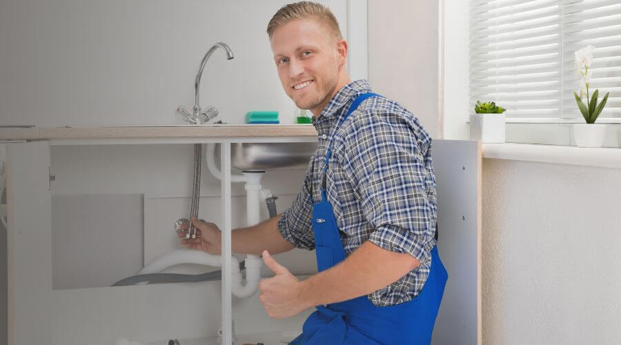 Expert burst pipe repair services in Rose Hill, NC